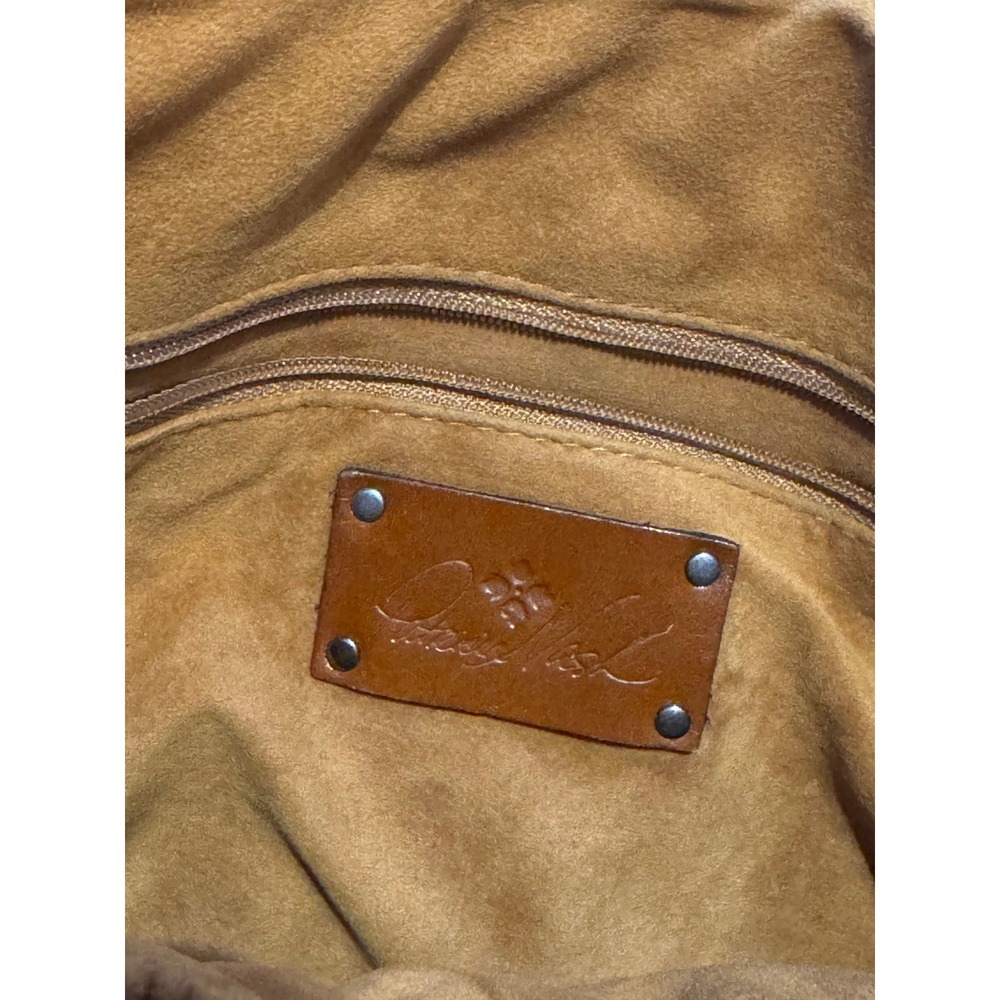 Patricia‎ Nash Kirby East West leather crossbody bag "Rustic Mums" - Picture 9 of 9
